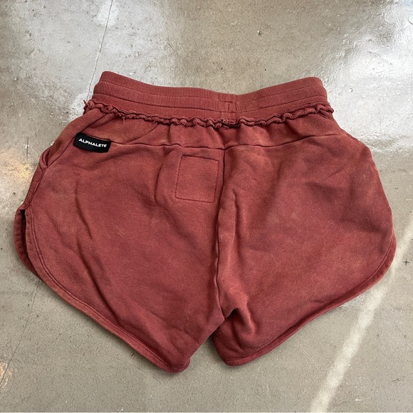 alphalete very terry shorts in rust red - Picture 6 of 6
